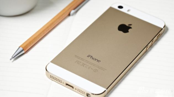 iPhone 5s金色配色